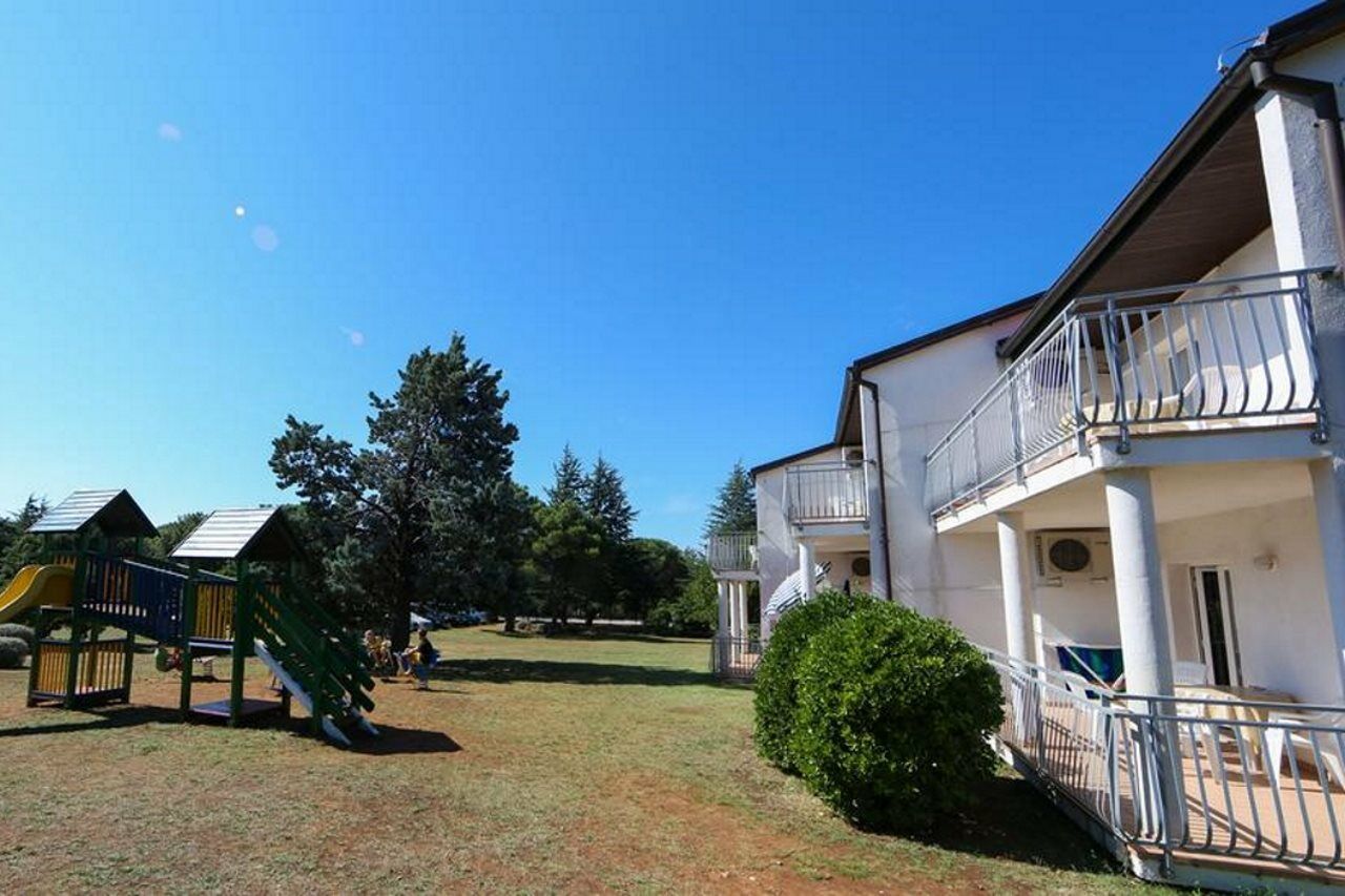 Ai Pini Medulin Resort 외부 사진